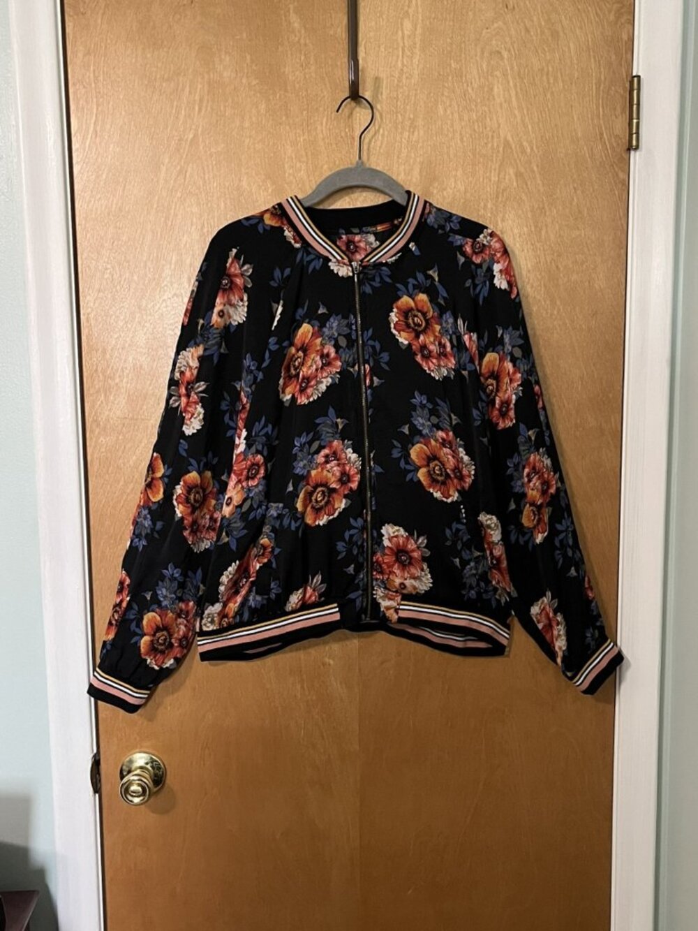 Black & Floral Size L Bomber Jacket